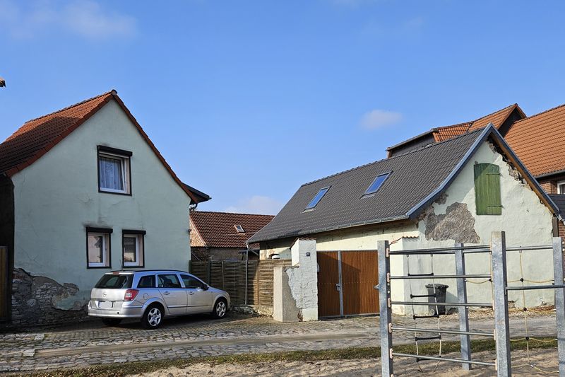 2 HÄUSER AUF EINEM GRUNDSTÜCK
